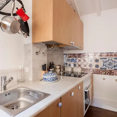 Principe Real Swoonworthy, Pristine, 1br * Lisbon